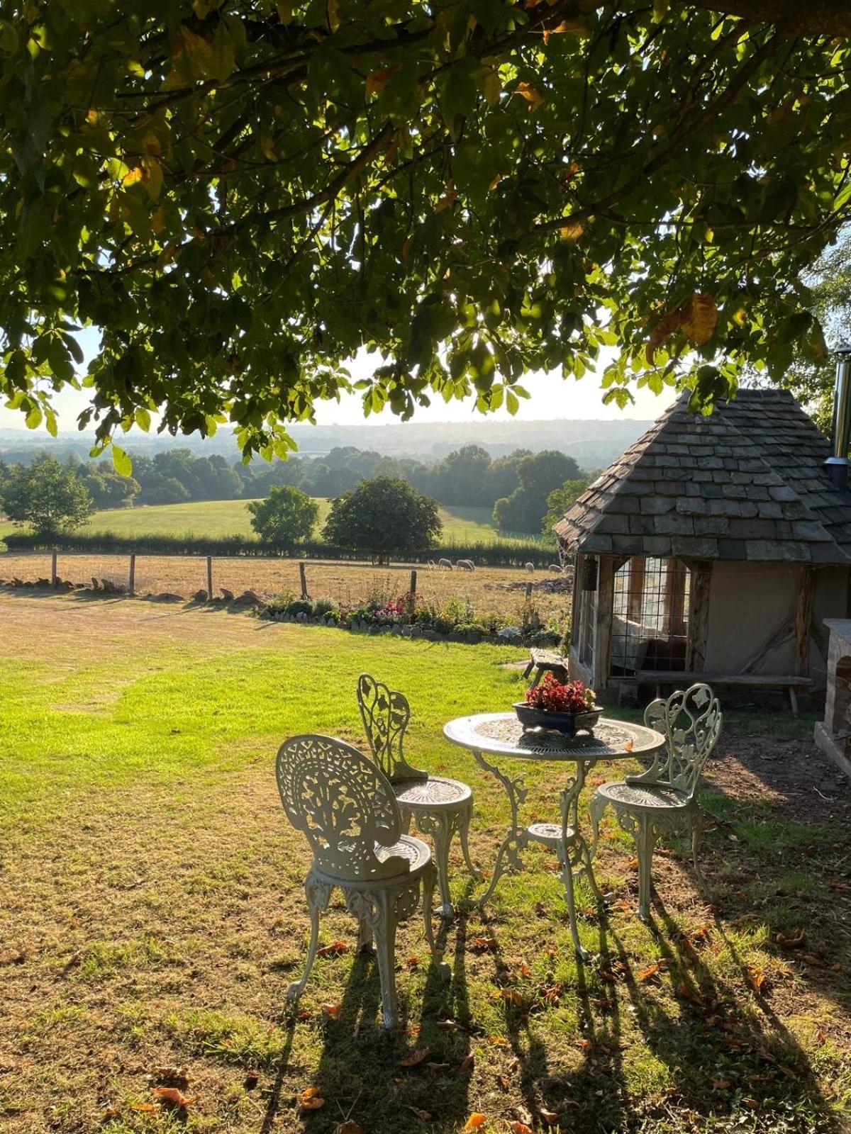 Ebony Cottage Tenbury Buitenkant foto